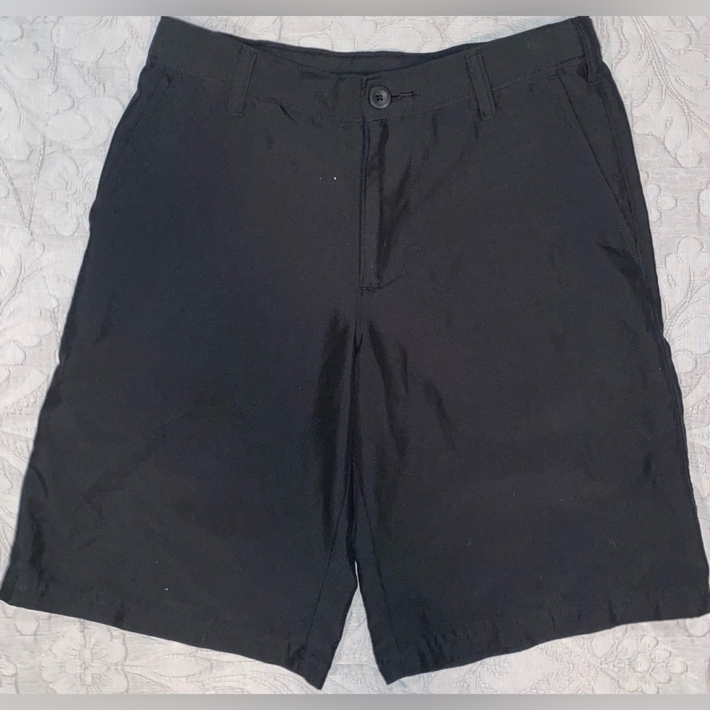 Boy's Champion C9 Black Golf Shorts Size: M 8-10
